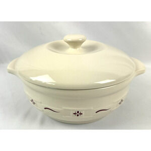 Longaberger Pottery 2 1/2 Qt Casserole Dish w/Lid-Woven Traditions Ivory & Red